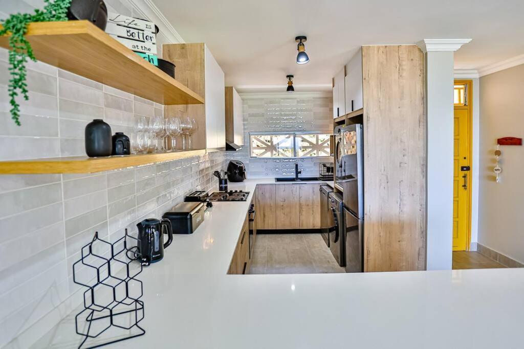 Ferienwohnung Large Sea View, Walk To Eateries, Loadshed Free Ballito Exterior foto